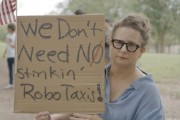 鞍山特斯拉在得州奥斯汀遭遇抗议活动：反对马斯克Robotaxi计划